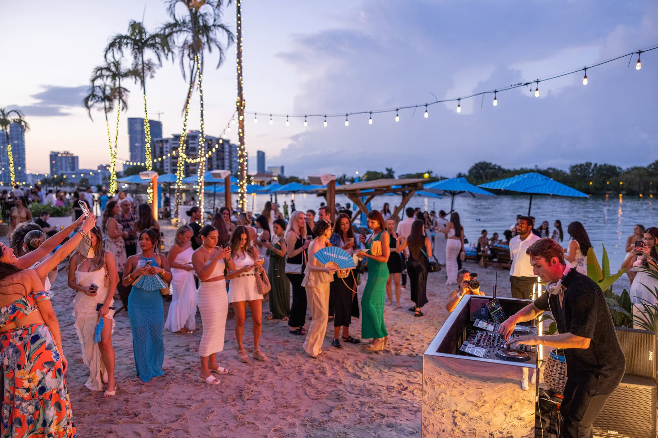 Joia Beach Miami Where Sunset Dining Meets Island Vibes - Foodiesfy Joia Beach Miami Where Sunset Dining Meets Island Vibes - Foodiesfy